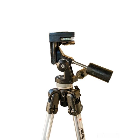 Bogen Manfrotto Professional Tripod 3011 & 3047 Tripod Head - Picture 7 of 10